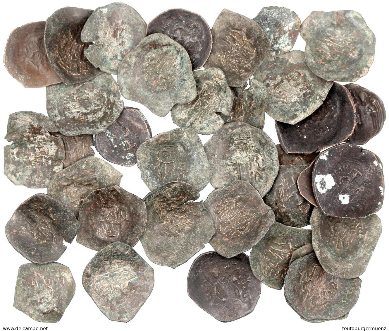 35 Tracheis (Schüsselmünzen) Meist Des Lateinischen Kaiserreiches (1204-1261). Untersch. Erhalten - Andere - Azië