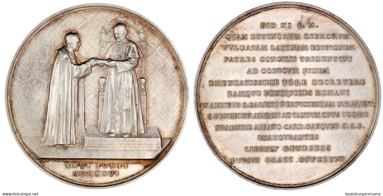 Große Silbermedaille 1926 Von Mistruzzi. Auf Die Erste Kritische Ausgabe Der Vulgata. Kardinal Gaquet überreicht Dem Pap - Vatican