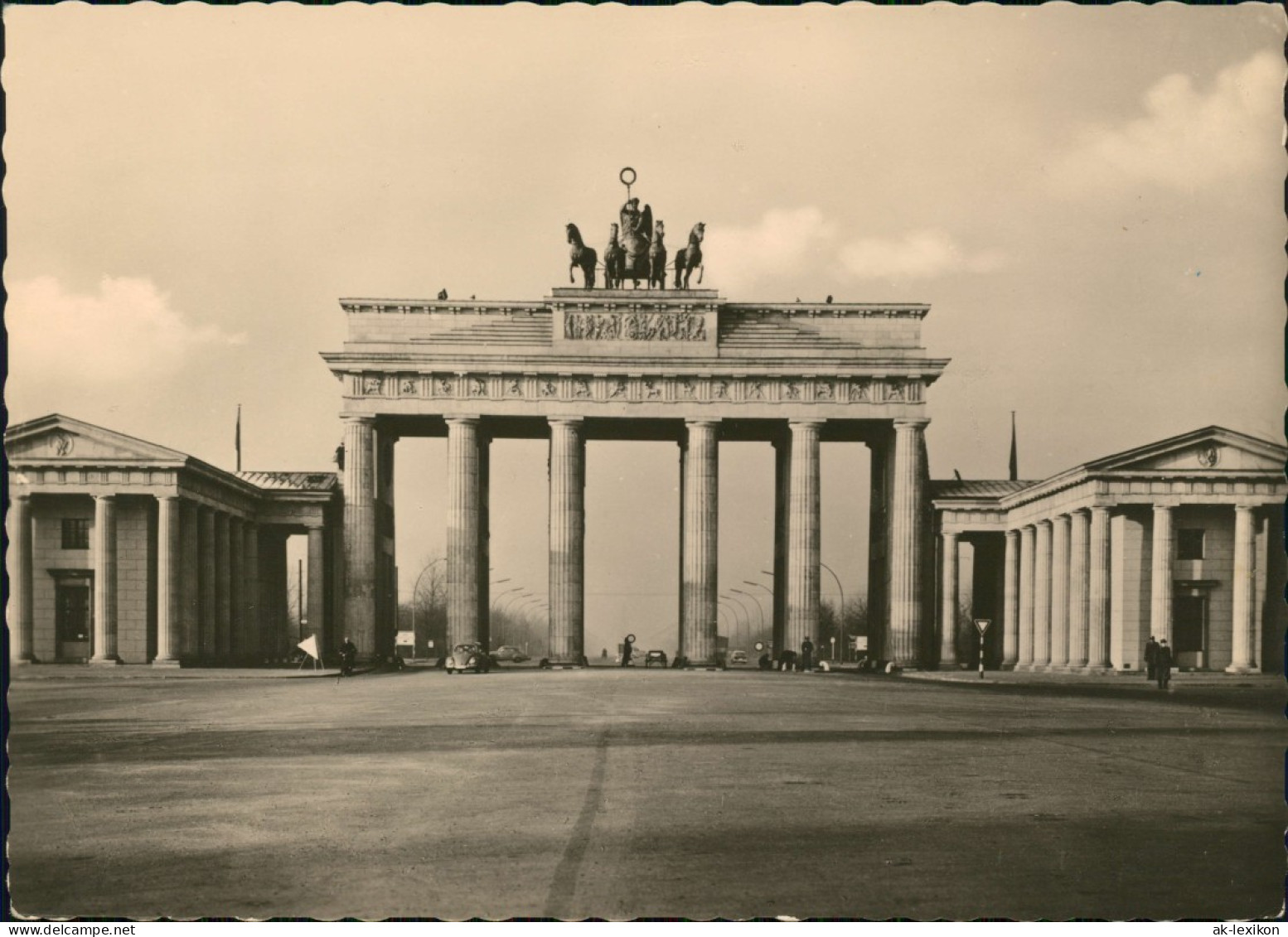 Ansichtskarte Mitte-Berlin Brandenburger Tor Brandenburg Gate 1959 - Porta Di Brandeburgo