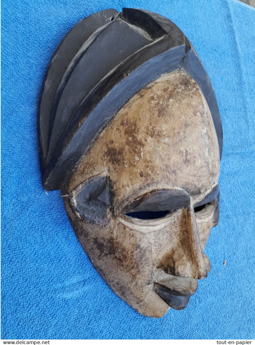 Afrique - Ancien Masque Africain En Bois à Identifier - African Art