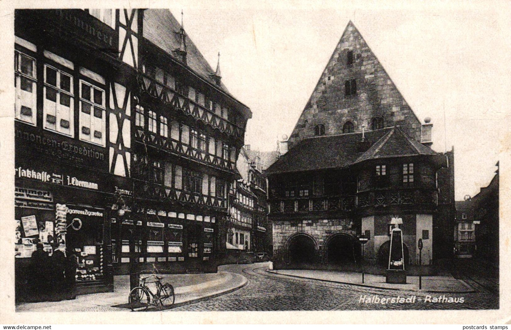 Halberstadt, Rathaus Und Tabakgeschäft, 1944 - Halberstadt