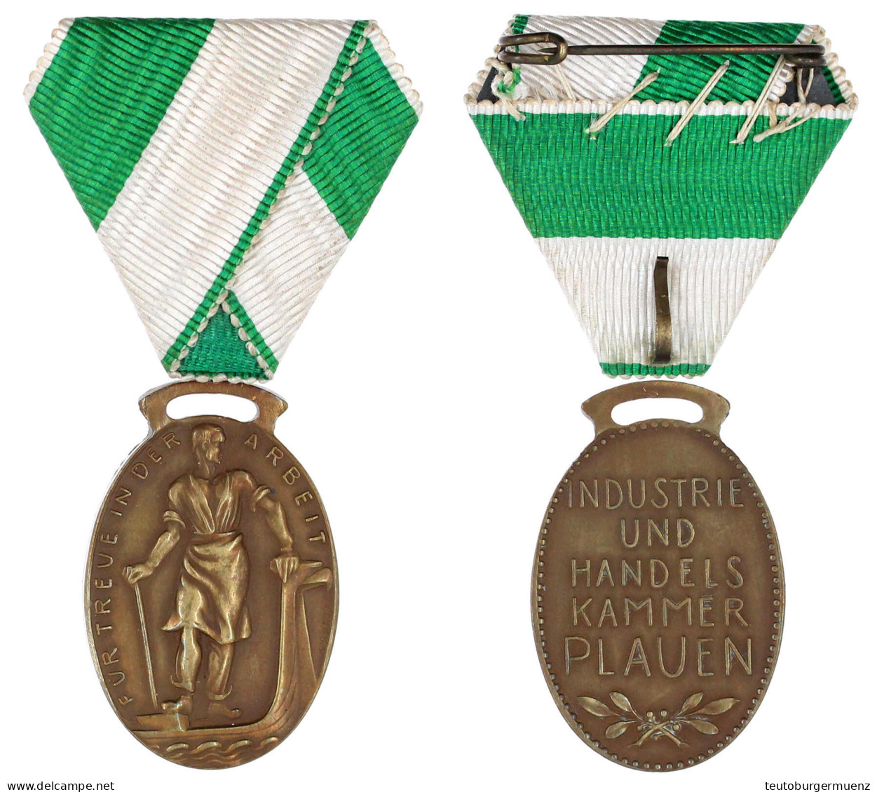 Ovale Bronzeverdienstmedaille Mit Bandspange O.J. Der Handelskammer Plauen/Für Treue In Der Arbeit. 24 X 34 Mm. Im Origi - Andere & Zonder Classificatie