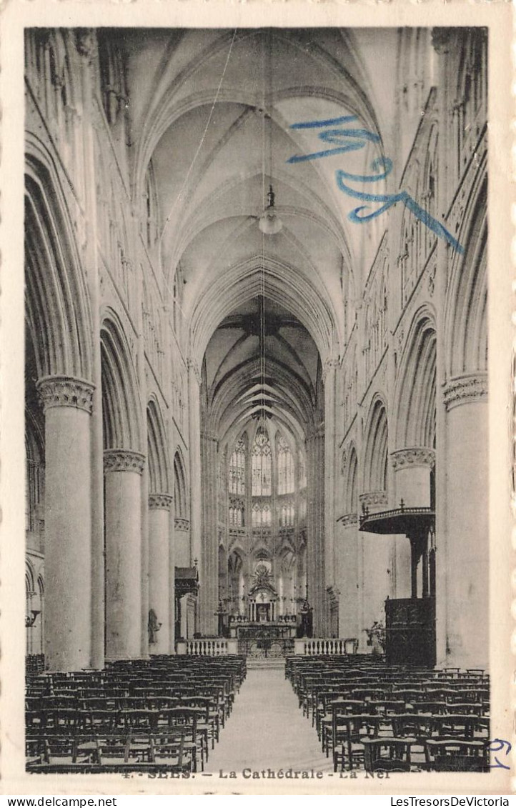 FRANCE - Sées - Vue à L'intérieur De La Cathédrale - La Ne? - Vue Générale  - Carte Postale Ancienne - Sees