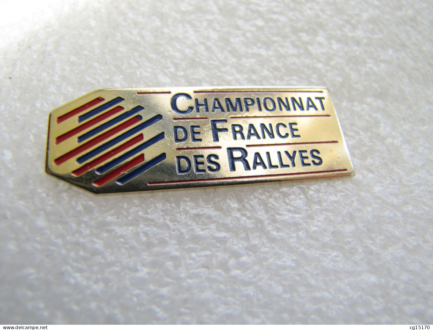 PIN'S    CHAMPIONNAT DE FRANCE DES RALLYES - Rally