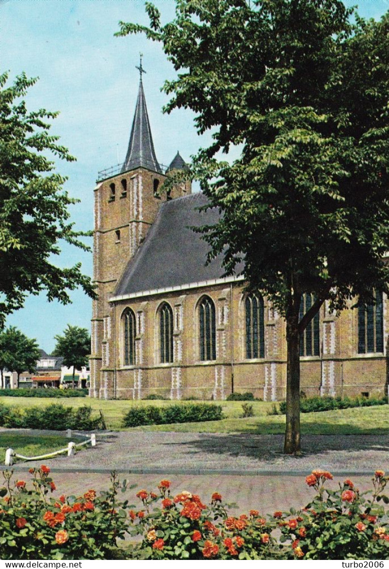 Renesse En Scharendijke W.o N.H. Kerk Jacobuskerk, Slot Moermond, Jachthaven, Kopel  5 X Kleur - Renesse