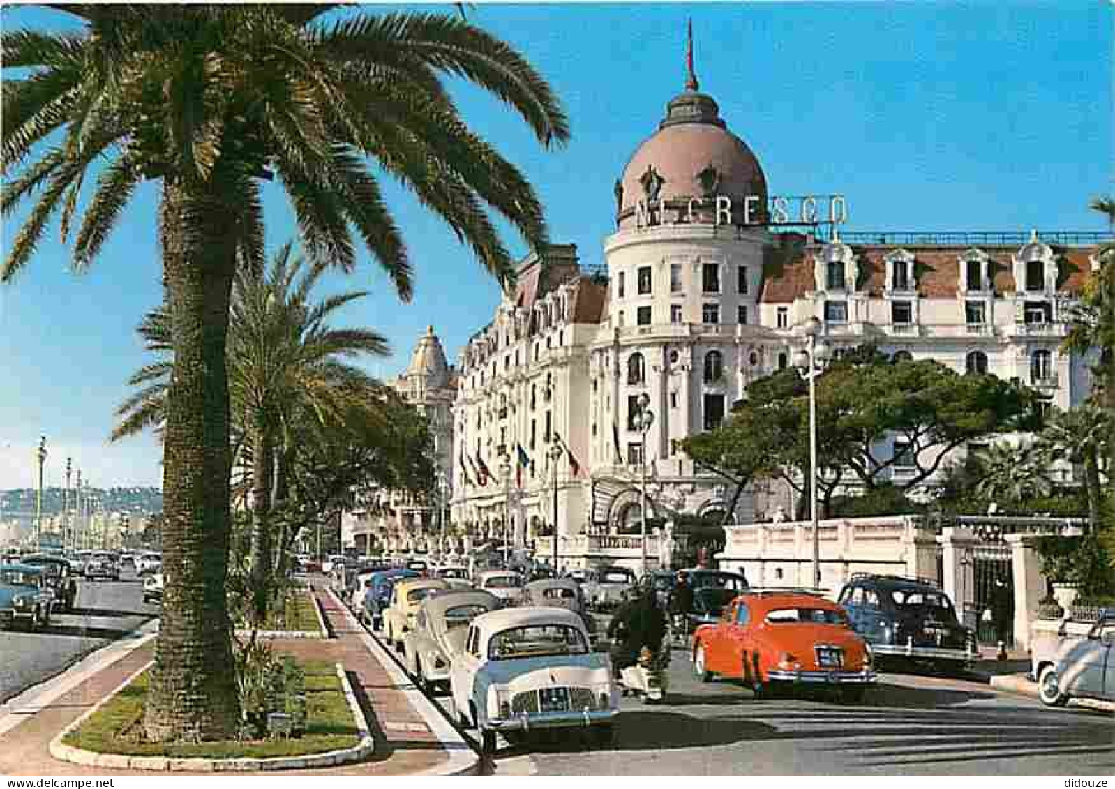 Automobiles - Nice - Hotel Negresco Et Promenade Des Anglais - CPM - Voir Scans Recto-Verso - PKW