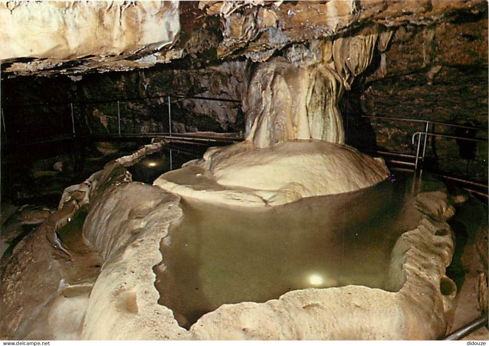 38 - La Balme Les Grottes - Grottes De La Balme - La Grande Fontaine - Spéléologie - Curiosité Géologique - Carte Neuve  - La Balme-les-Grottes