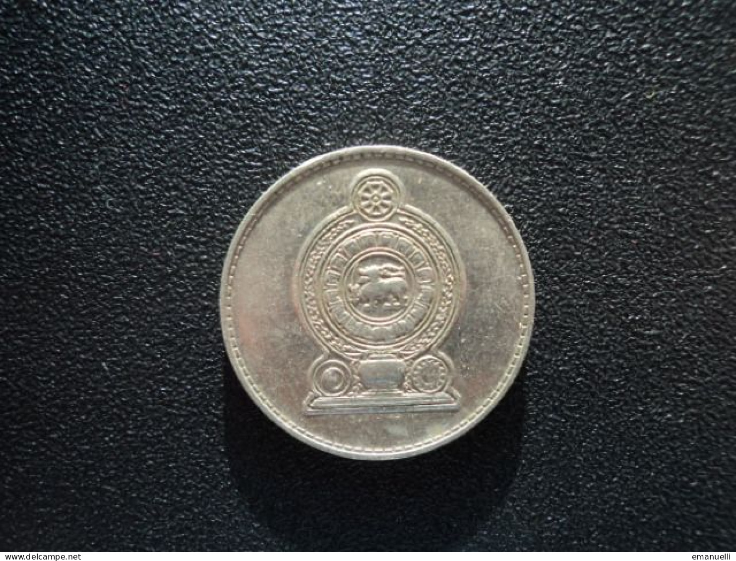 SRI LANKA * : 1 RUPEE    1982    KM 136.2      SUP - Sri Lanka