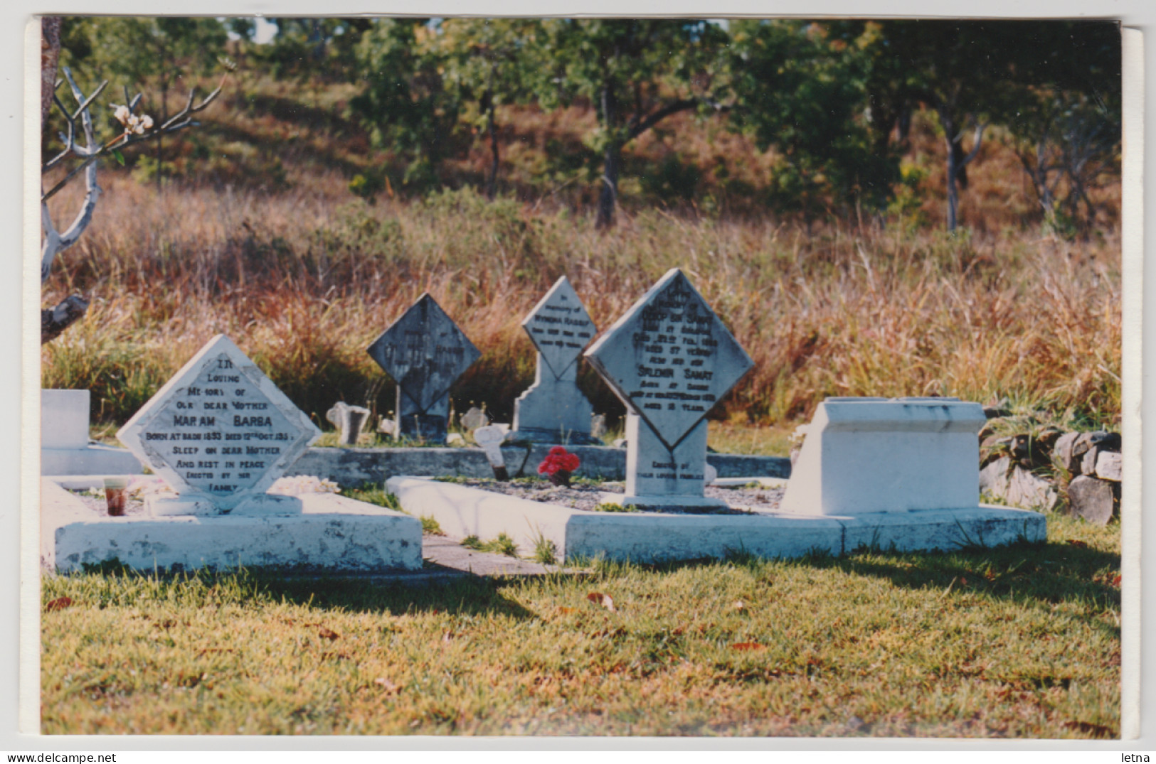 Australia QUEENSLAND QLD Japanese Cemetery THURSDAY ISLAND Ross Studio Photo Postcard 3 C1980s - Far North Queensland