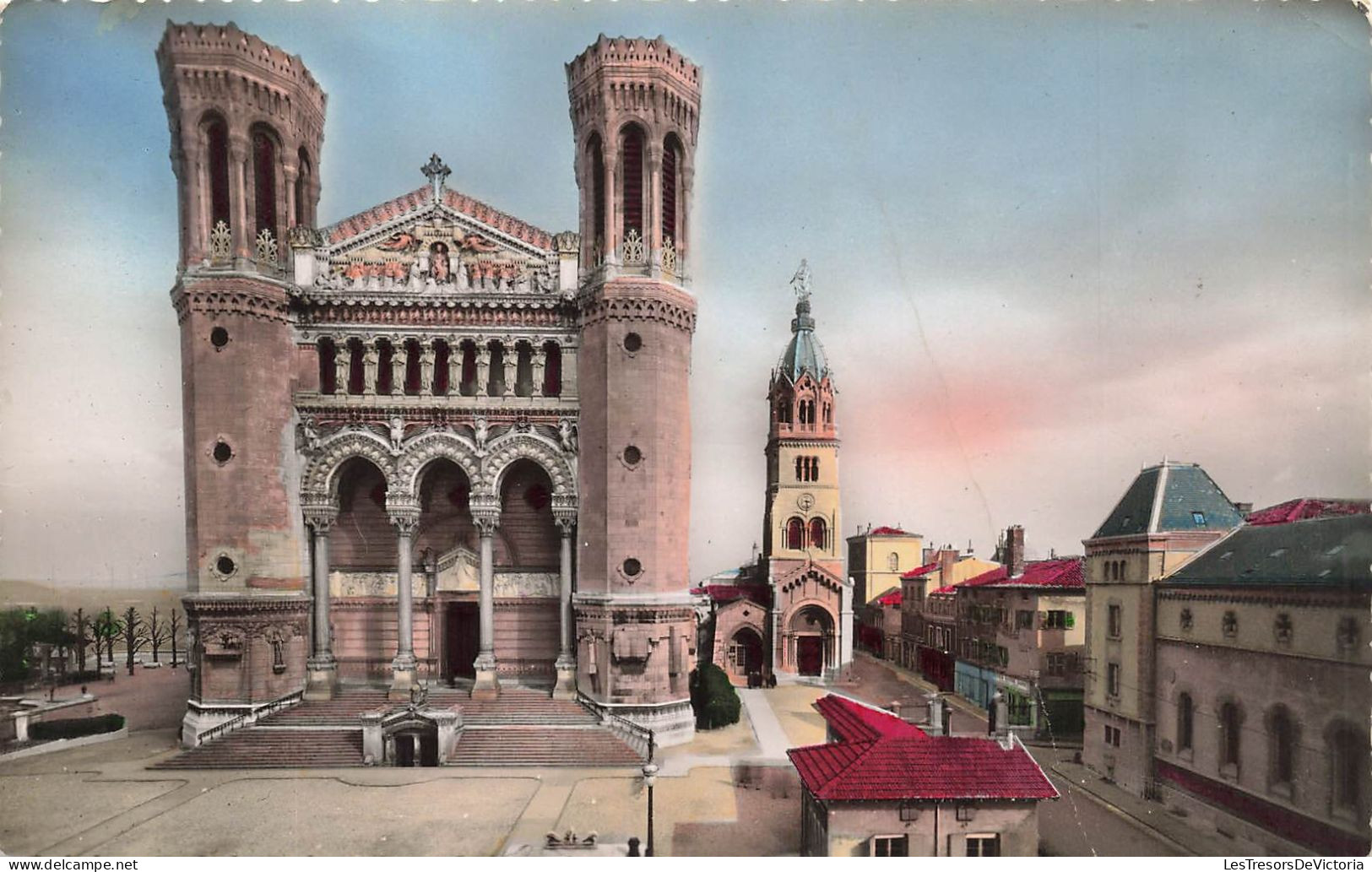 FRANCE - Lyon - Vue Générale De La Basilique Notre Dame De Fourvière - La Façade - Carte Postale Ancienne - Other & Unclassified