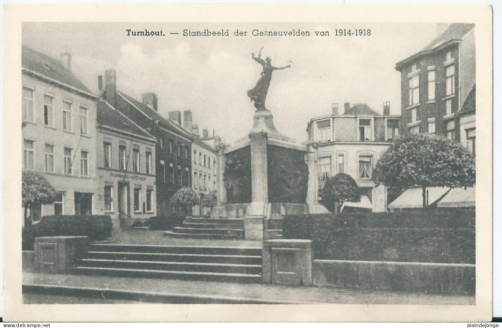 Turnhout - Standbeeld Der Gesneuvelden Van 1914 -1918 - Turnhout