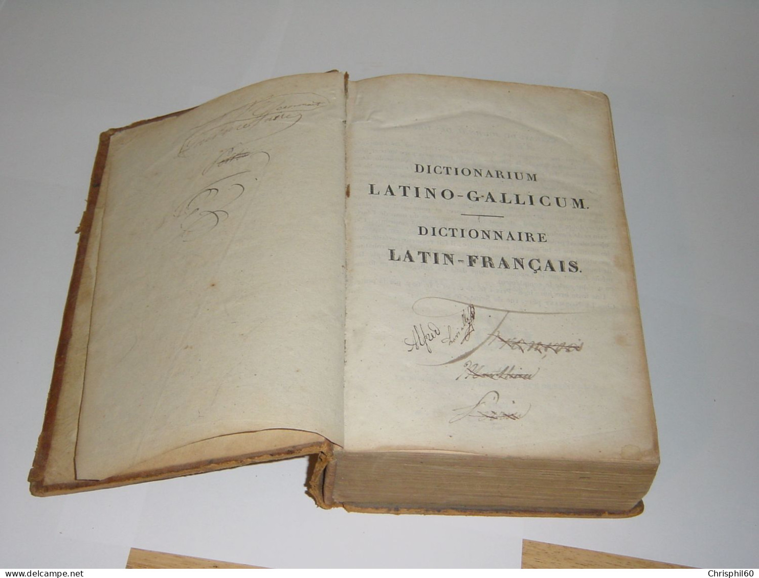 Livre Ancien Dictionnaire Latin Français Par Fr. Noel - Wörterbücher