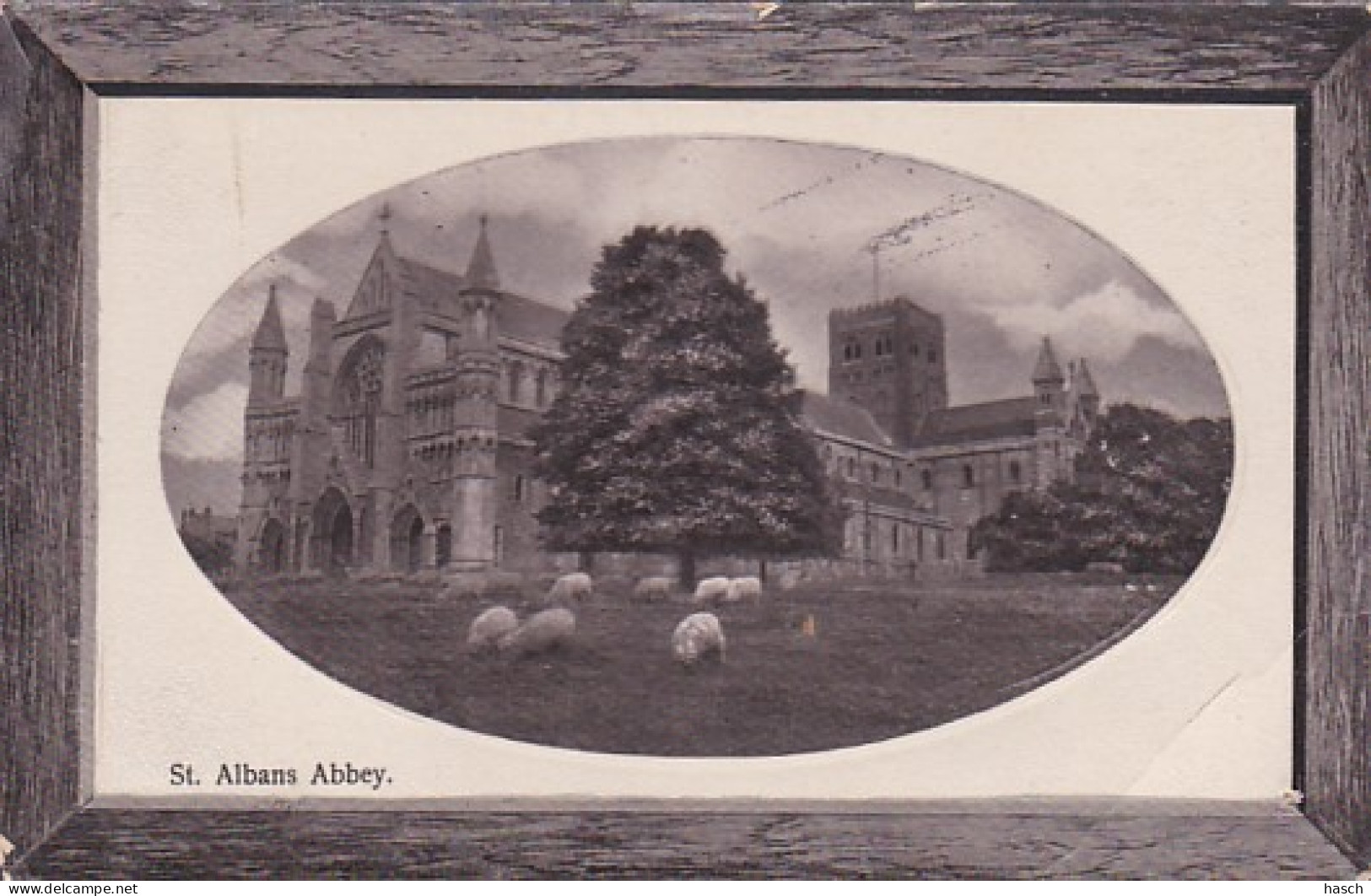 3834	157	St. Albans Abbey (see Corners See Sides-crease) - Hertfordshire