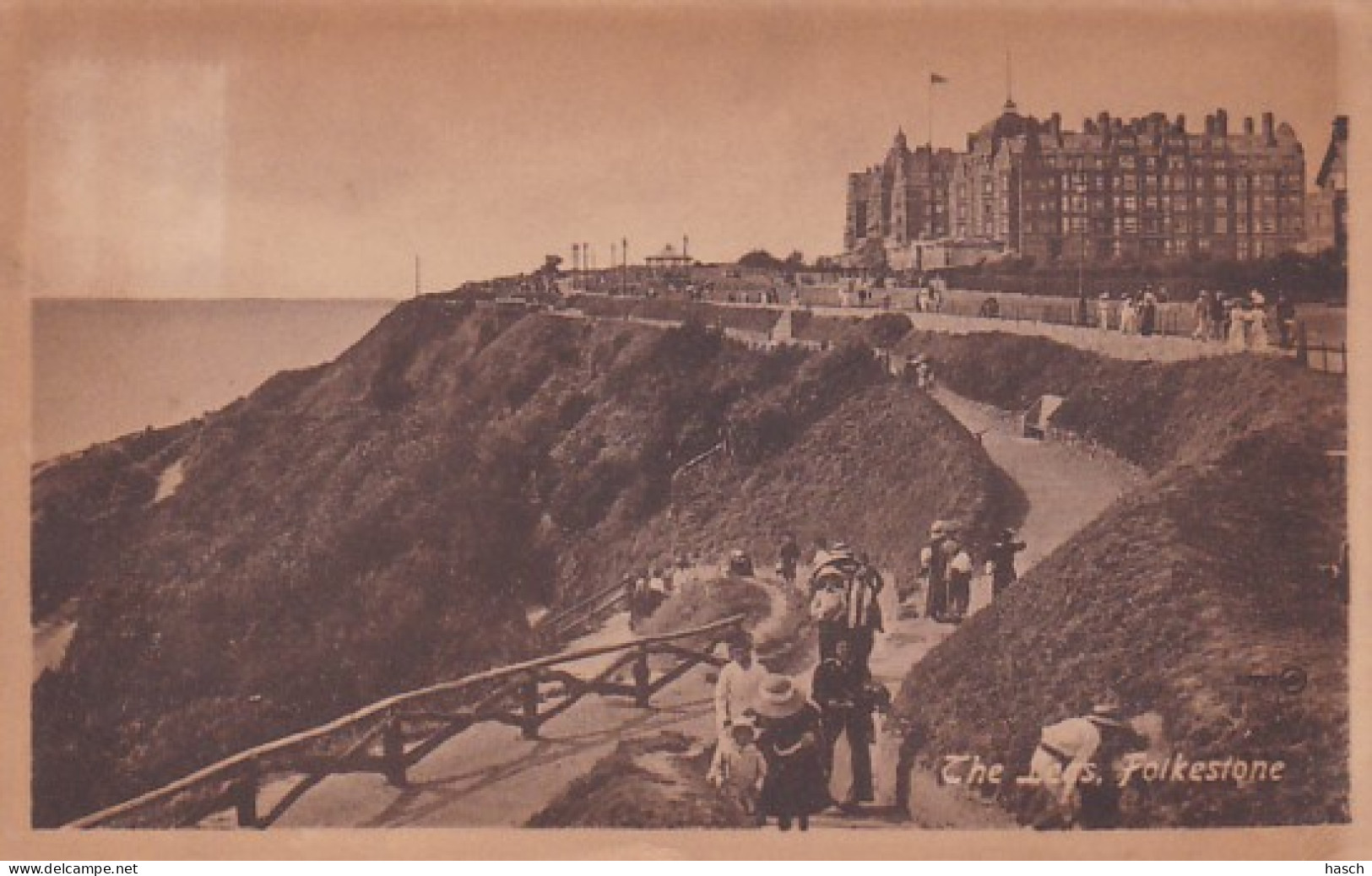 3834	168	Folkstone, The Leas 1921 (see Corners) - Folkestone