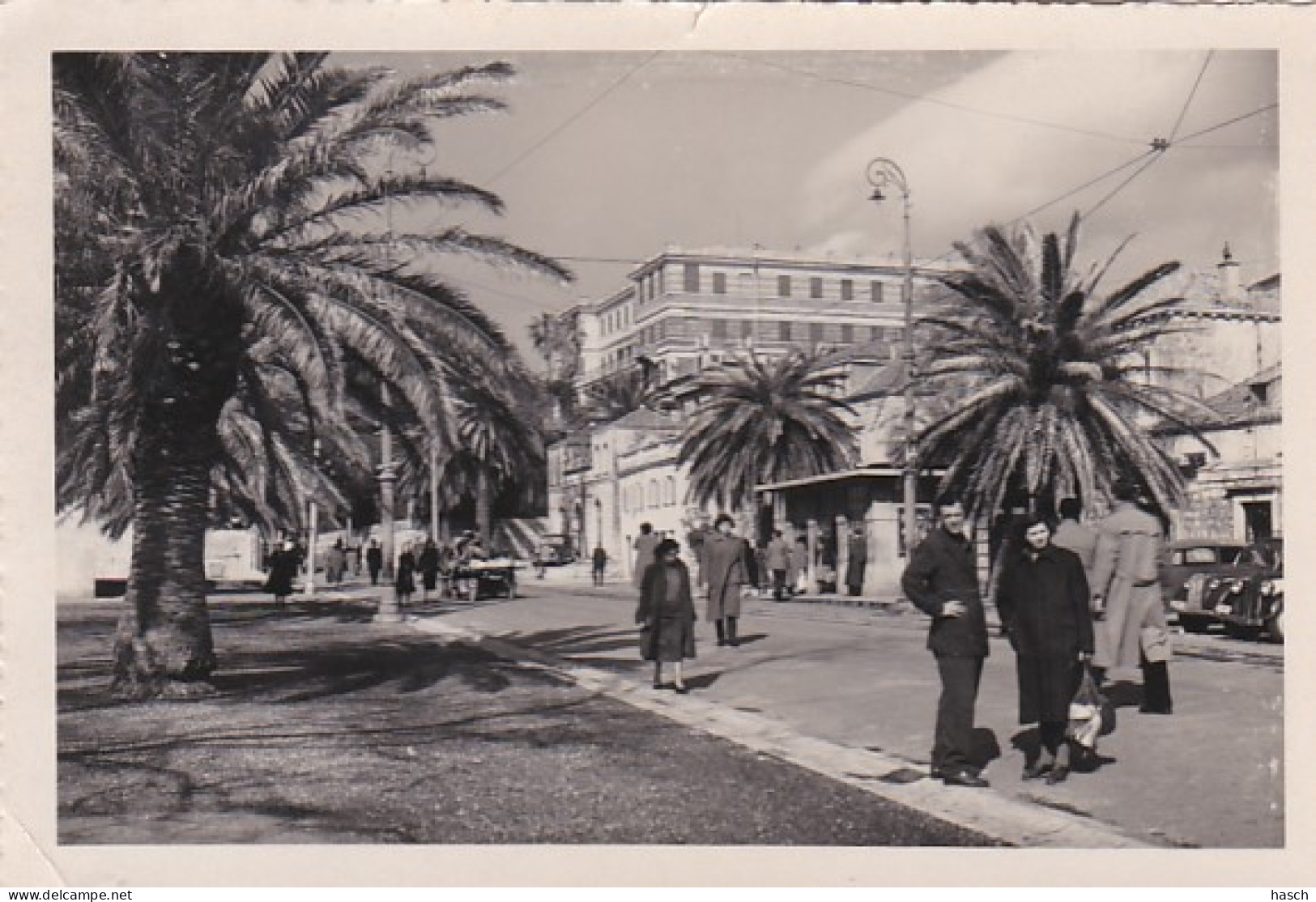 3834	188	Dubrovnik, Hotel Imperijal (gestempelt 1955) (sehe Oben Und Ecken) - Croatie