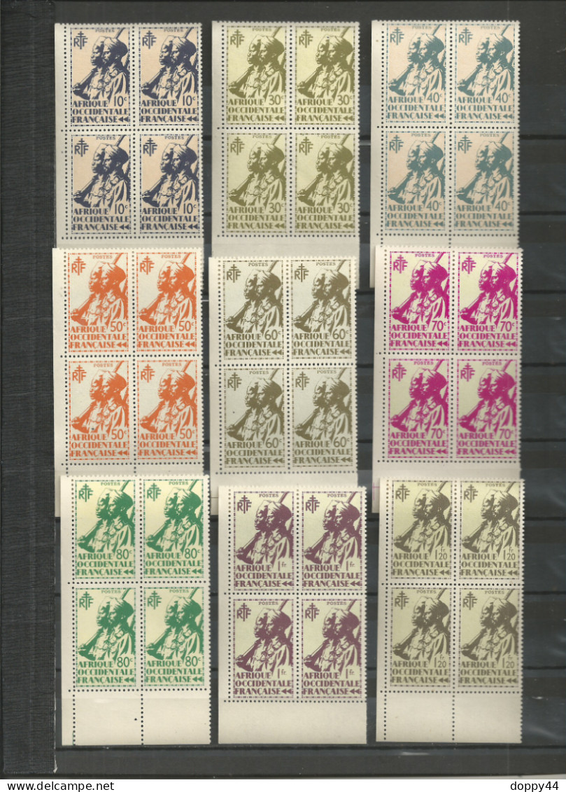 AFRIQUE OCCIDENTALE FRANCAISE  SERIE 4/22 NEUVE EN BLOC DE 4. COTE 108 EUROS - Unused Stamps