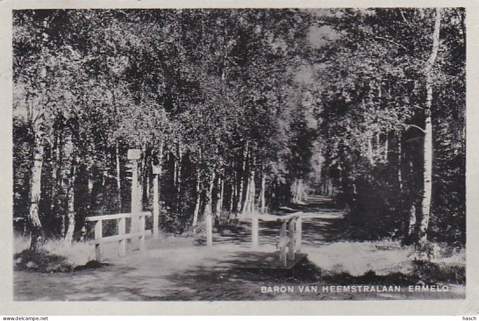 481243Ermelo, Baron Van Heemstralaan. – 1942. (zie Hoeken) - Ermelo