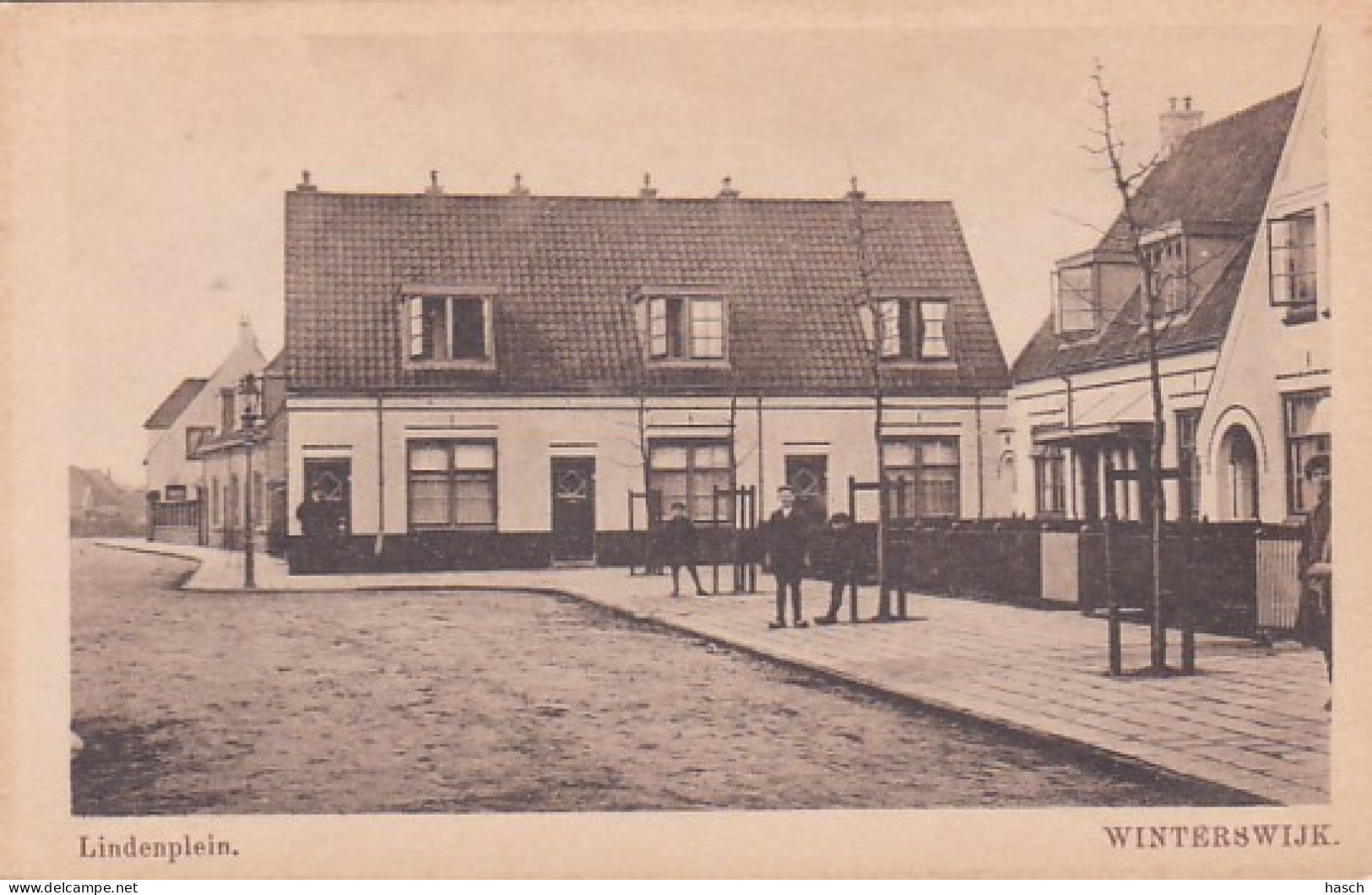 4812133Winterswijk, Lindenplein. (minuscule Vouwen In De Hoeken) - Winterswijk