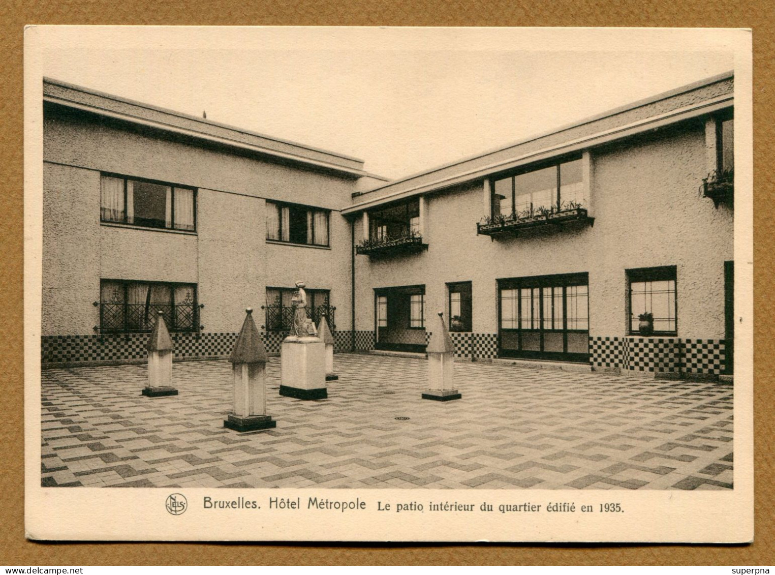 BRUXELLES  : " HÔTEL METROPOLE - LE PATIO " - Cafés, Hôtels, Restaurants