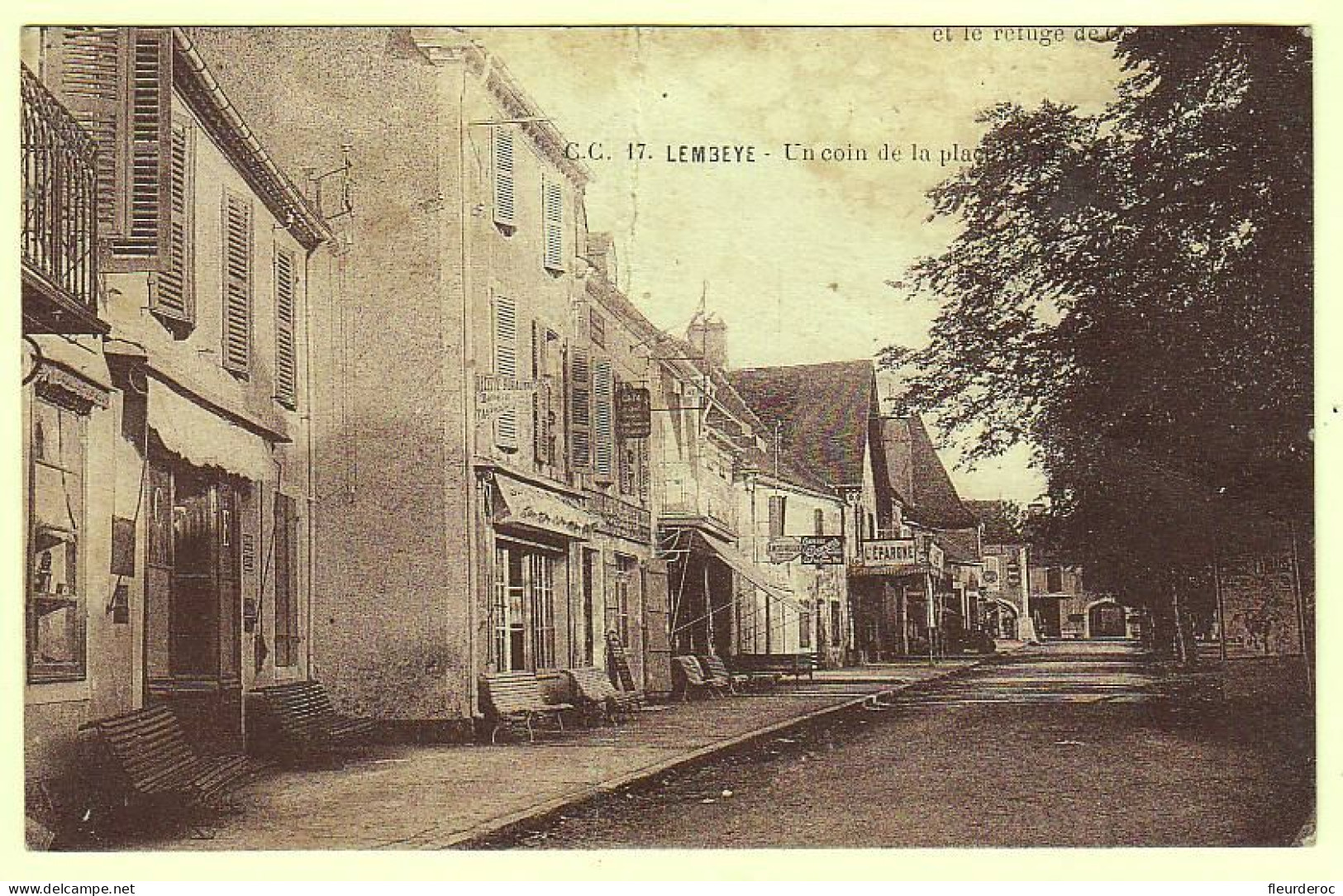 64 - B56361CPA - LEMBEYE - Un Coin De La Place - Assez Bon état - PYRENEES-ATLANTIQUES - Lembeye