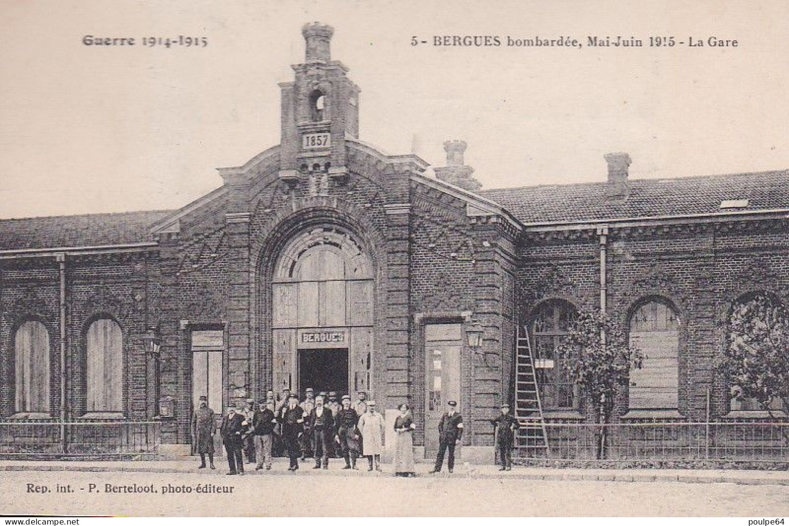 La Gare : Vue Extérieure - Bergues