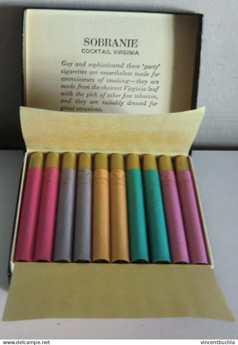 Boite présentoir cigarette anciennes Sobranie Coctail 5 couleurs 5 Colours avec 10 paquets celophanés Made in england