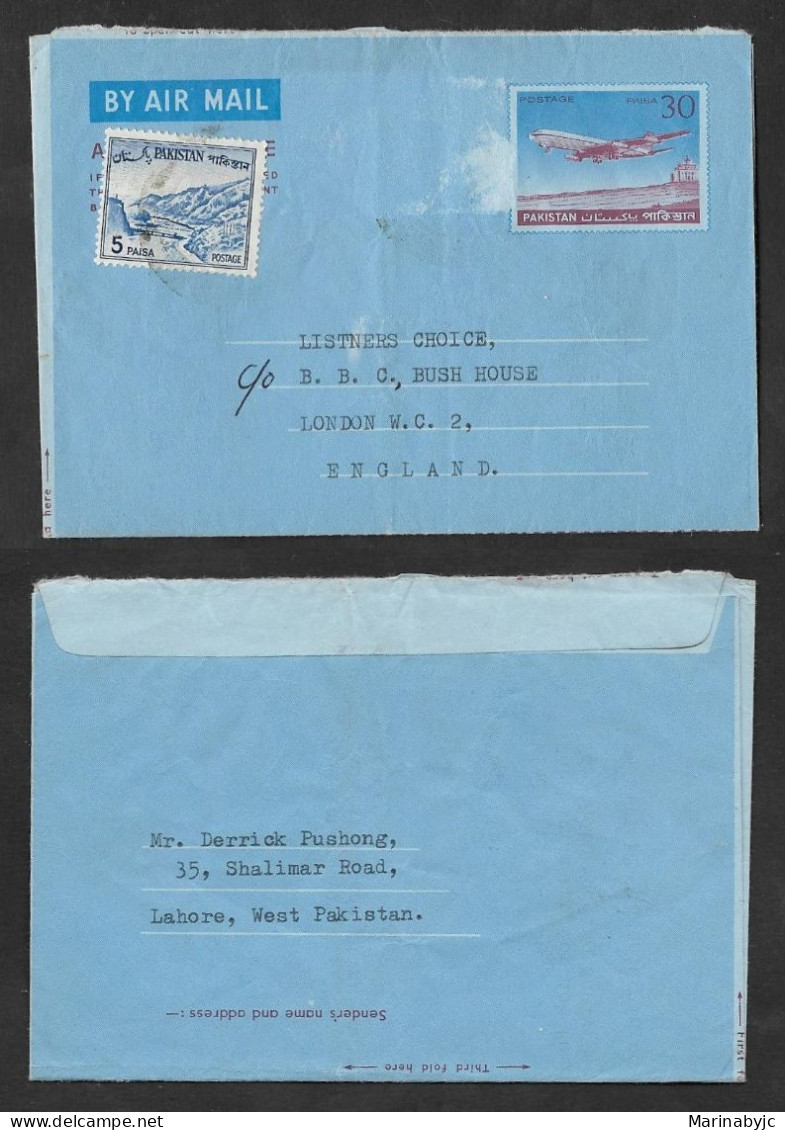 SD)1962 PAKISTAN SHALIMAR GARDENS BELL, PLANE FLYING OVER PAKISTAN AIRPORT, ON CIRCULATED TO LONDON ENGLAND, VF - Pakistan