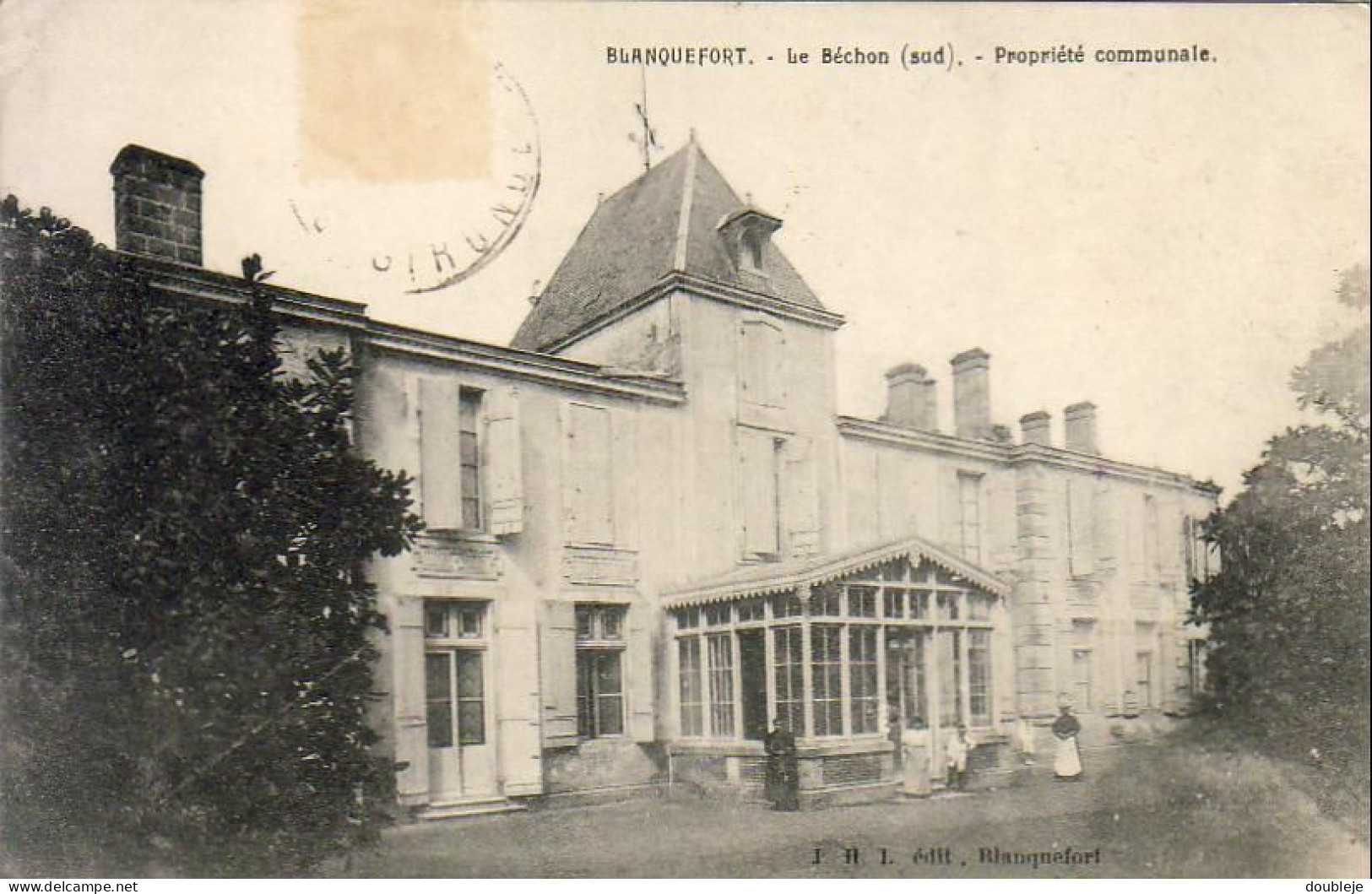 D33  BLANQUEFORT  Le Bechon- Propriete Communale  ..... - Blanquefort