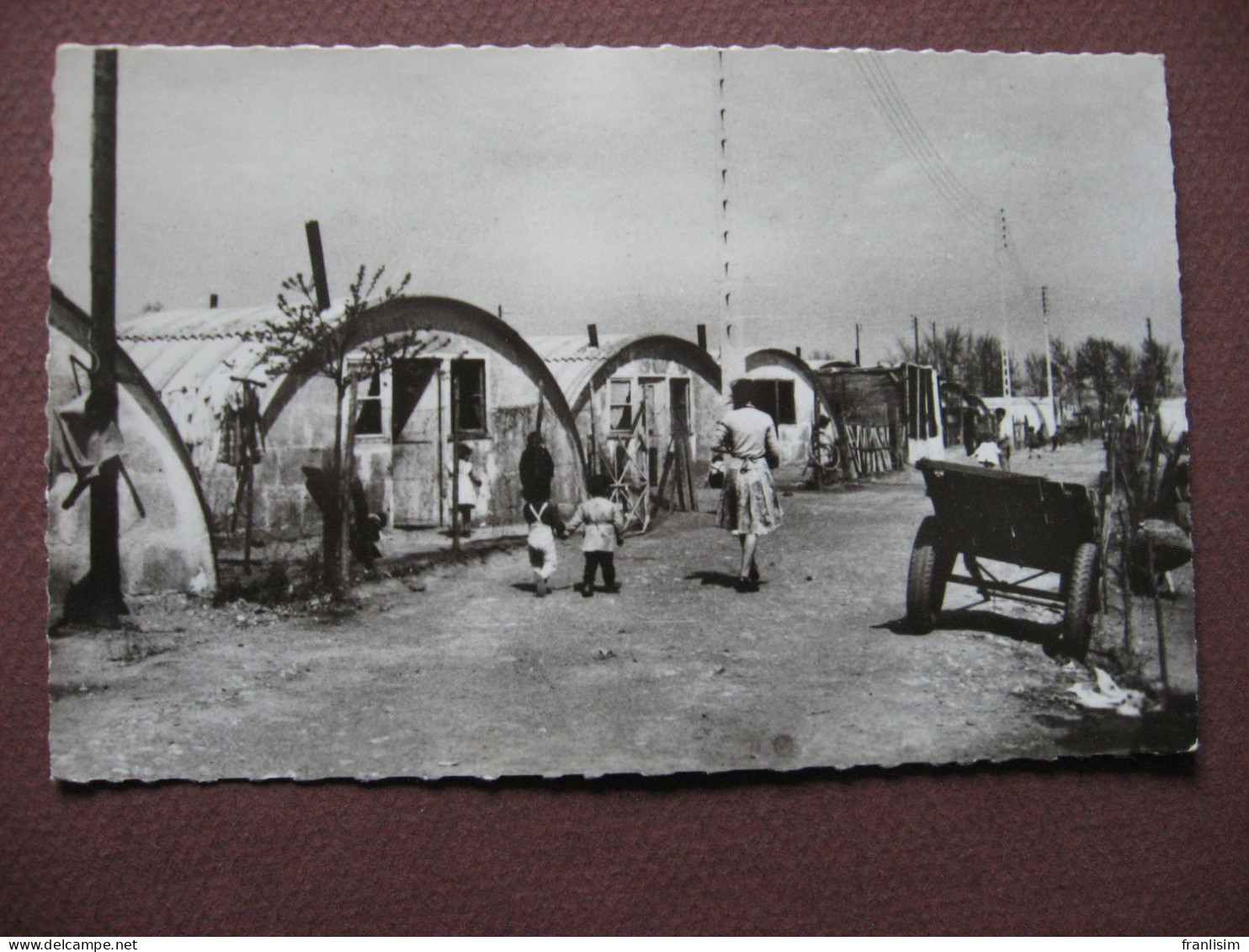 CPA PHOTO 93 Camp De NOISY LE GRAND Relogement Social D'urgence Suite à La Guerre 1939 1945 TAUDIS Appel Du Père JOSEPH - Noisy Le Grand