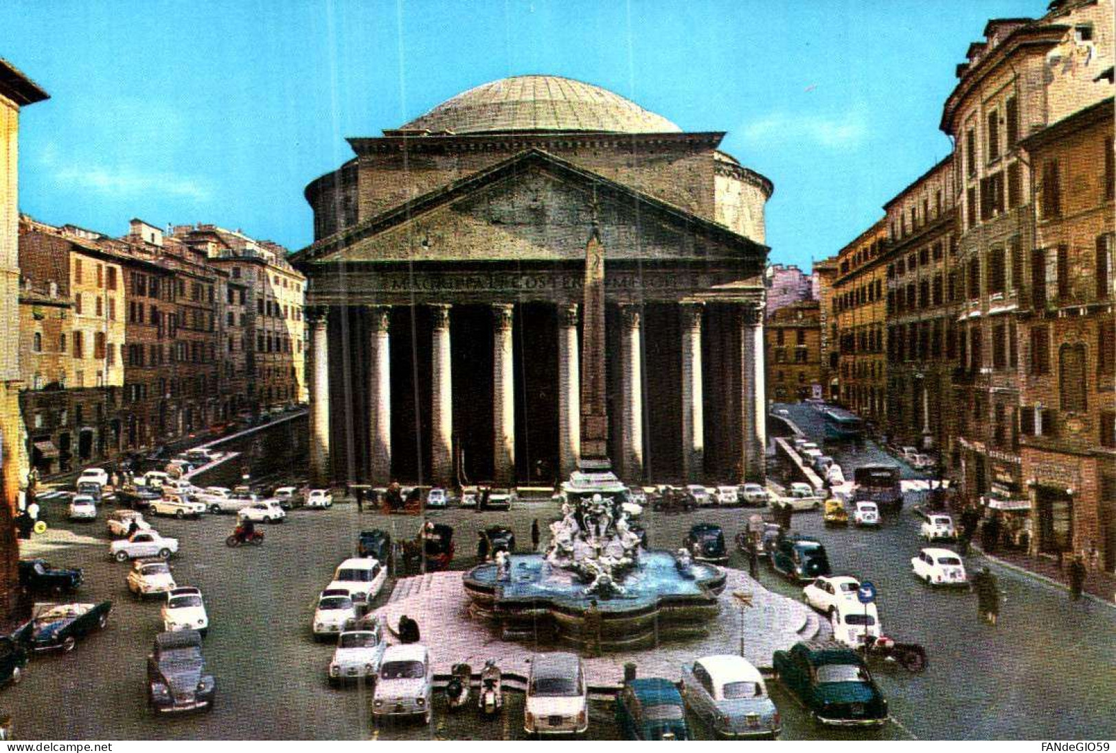 > Lazio > Roma (Rome) > Panthéon  / VOITURE   VESPA // ALB 2 ///  8 - Pantheon