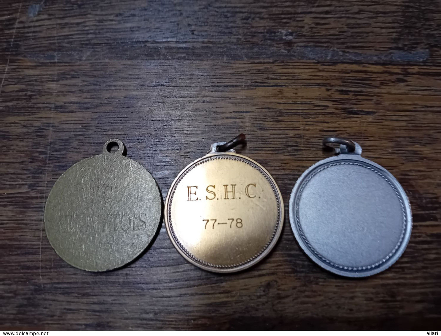 Trois Médailles Sport Football - Professionnels / De Société