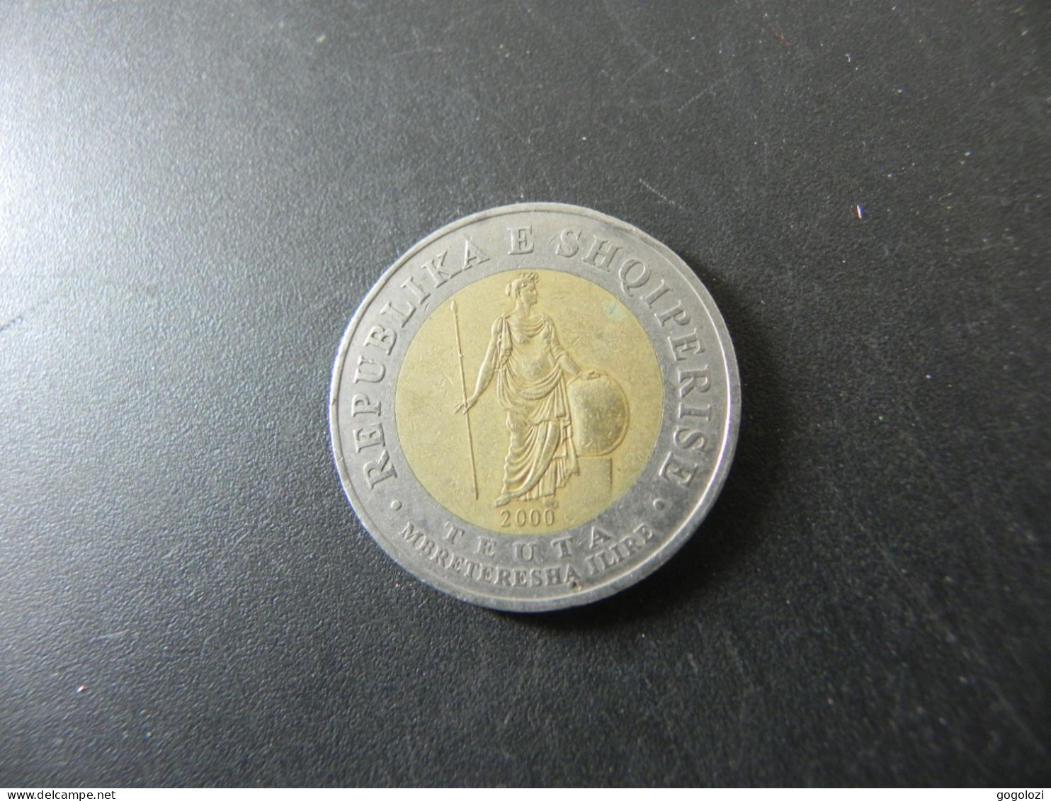 Albania 100 Leke 2000 - Albania