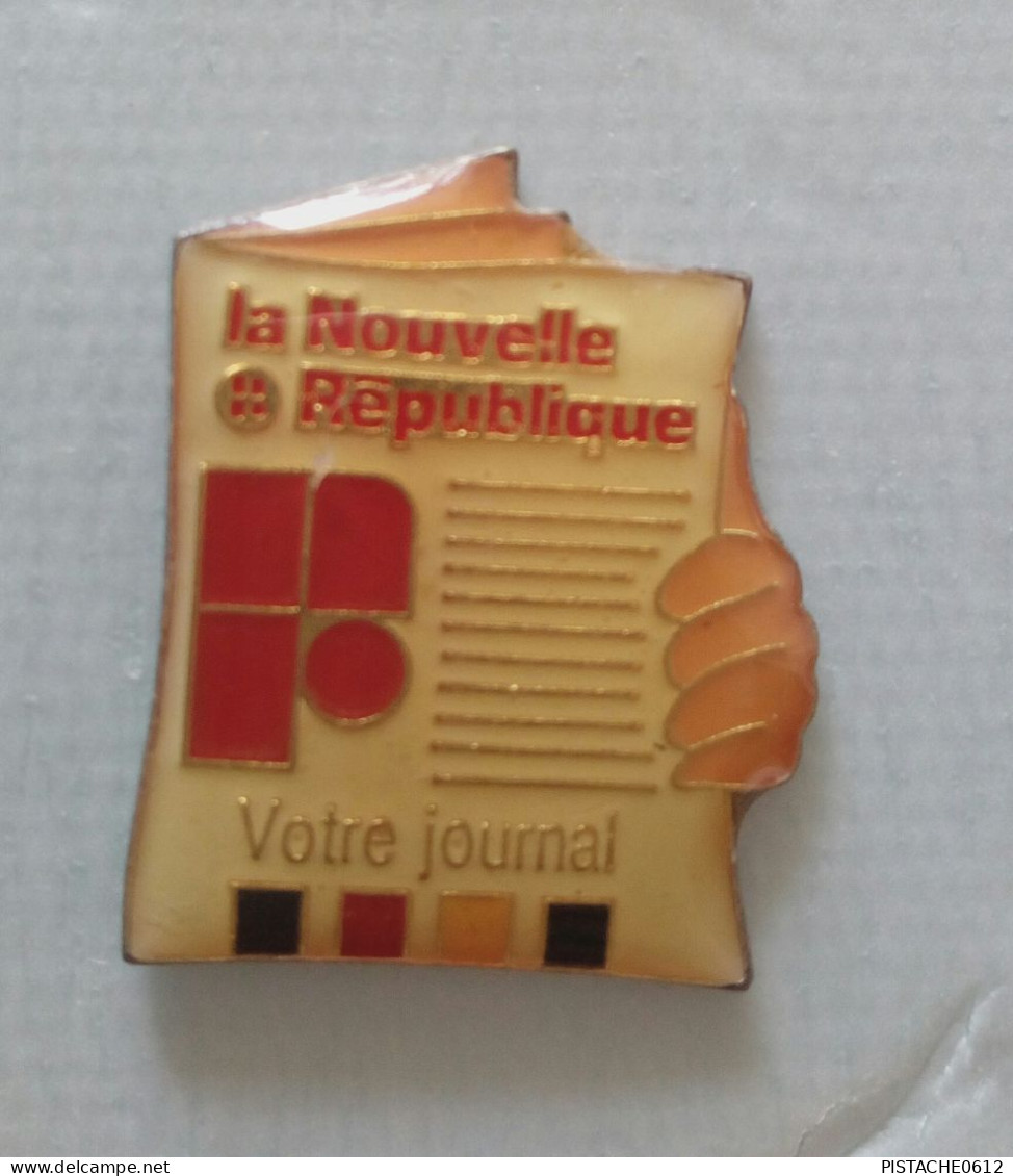 Pin's La Nouvelle République - Médias