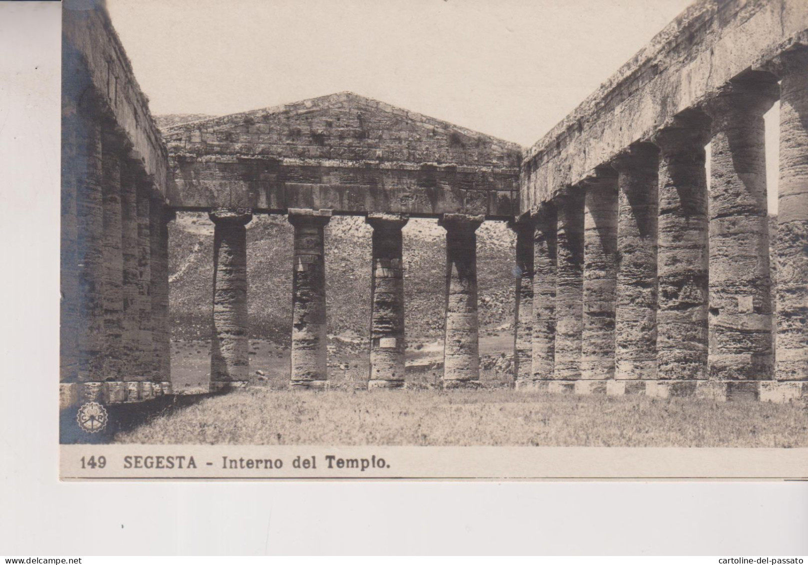 SELINUNTE  TRAPANI INTERNO DEL TEMPIO  FOTOGRAFICA  EDIZ. NPG - Trapani