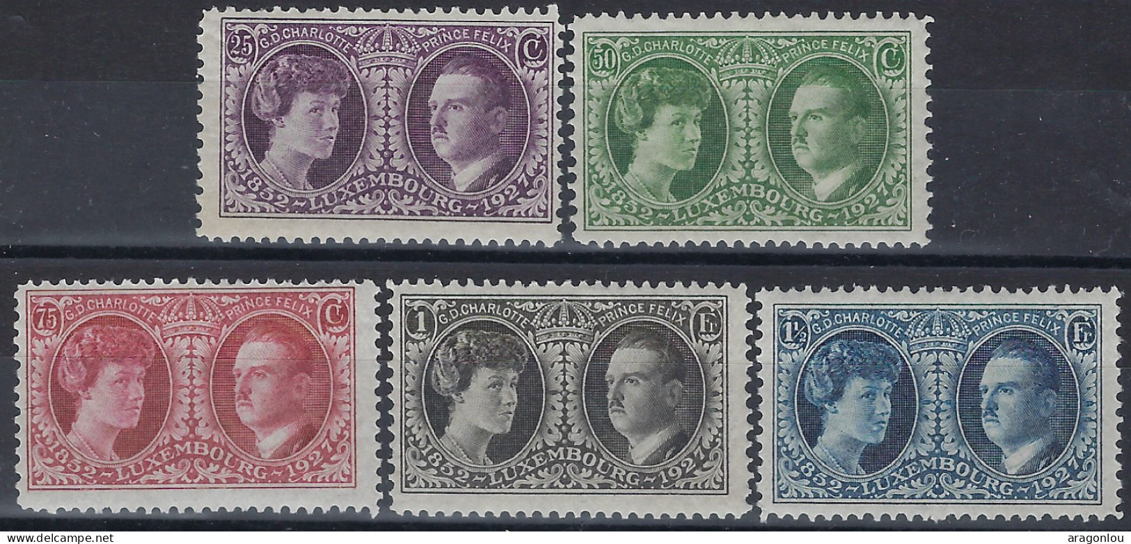 Luxembourg - Luxemburg - Timbre   1927   Couple Grand-Ducal   Série  VC. 20,-  MNH** - Blocs & Feuillets