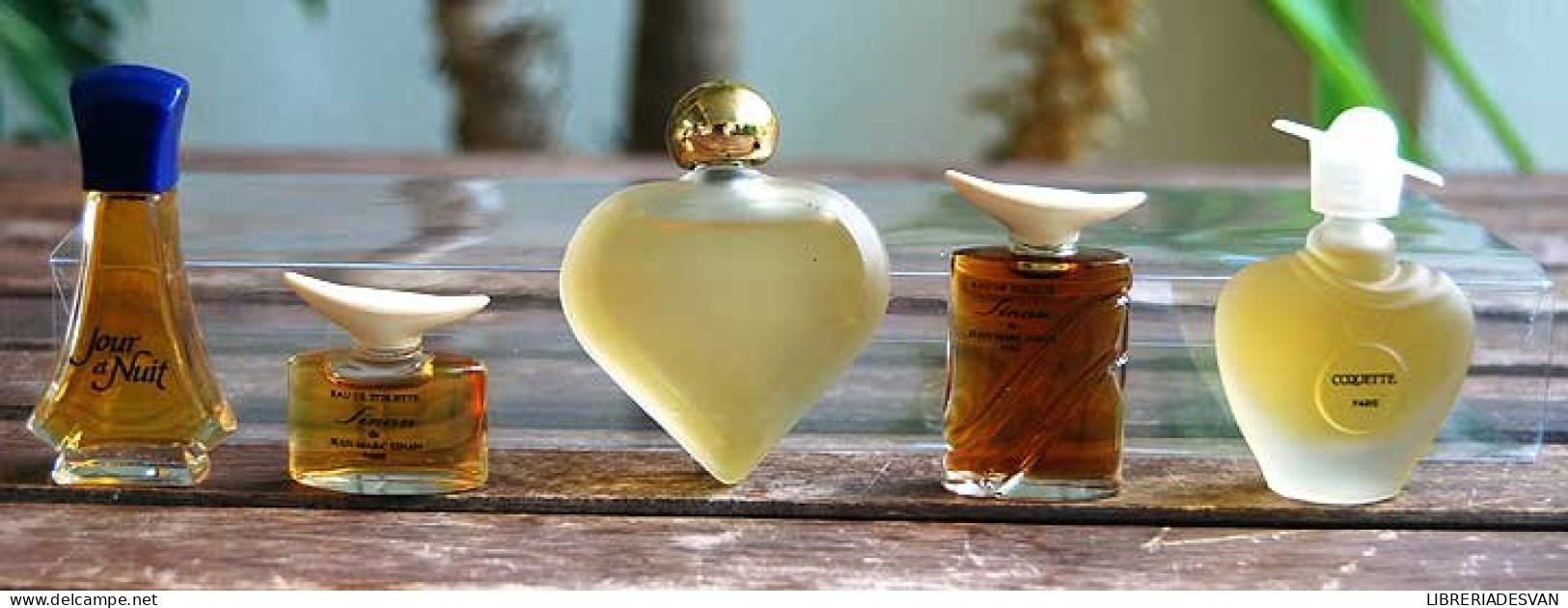 Caja Colección De 5 Perfumes Miniatura Coquette, Sinan, Le Coeur, Jour Et Nuit. Paris - Non Classés