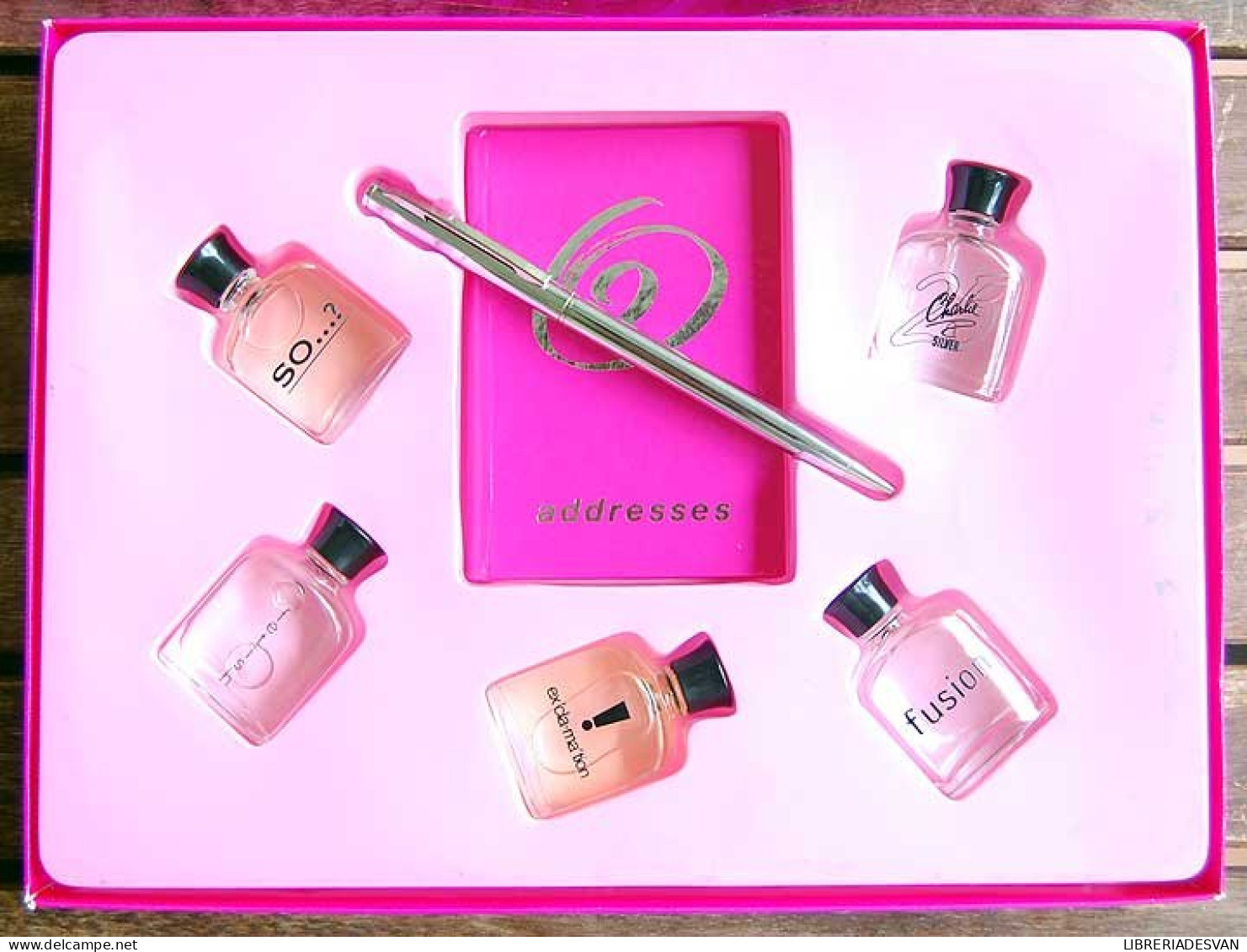 Estuche Con 5 Perfumes Miniatura Superdrug Fragrance Collection + Agenda + Bolígrafo - Unclassified