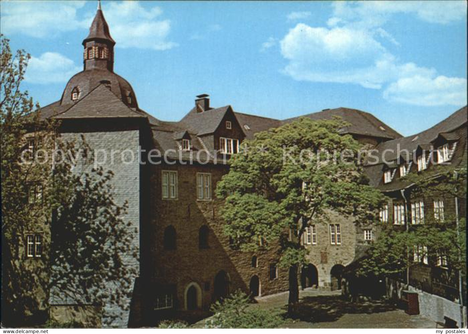 72269494 Siegen Westfalen Oberes Schloss Suedfluegel Innenhof Dreisbach - Siegen