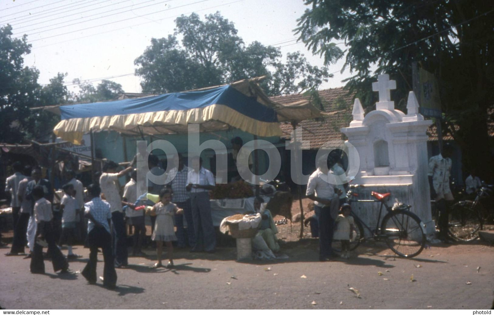 30 SLIDES SET INDIA GOA DAMAN DAMAO DIU ORIGINAL AMATEUR 17 mm DIAPOSITIVE SLIDE no PHOTO FOTO