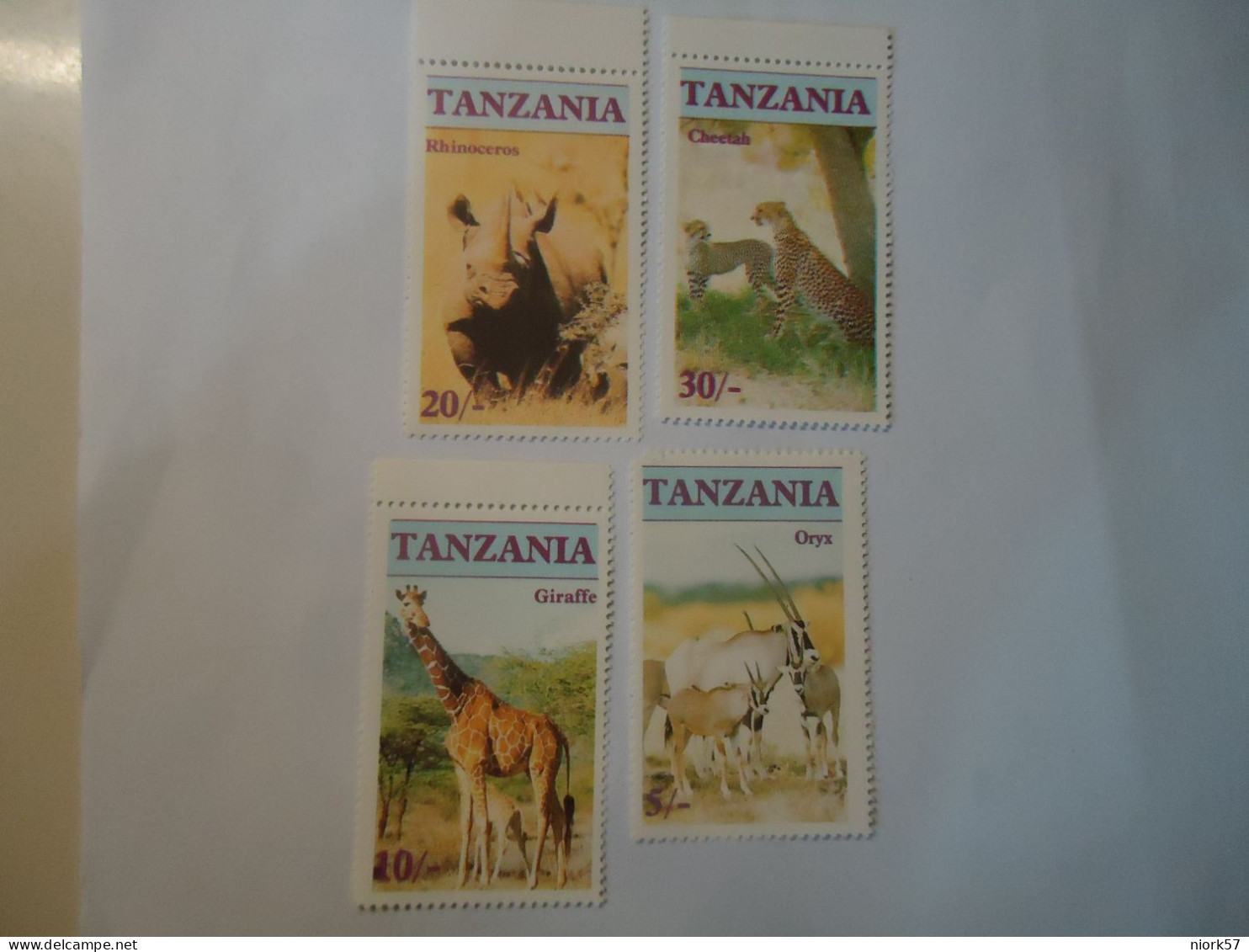 TANZANIA  MNH 4 STAMPS  ANIMALS RHINOCEROS TIGER GIRAFFE - Rinoceronti