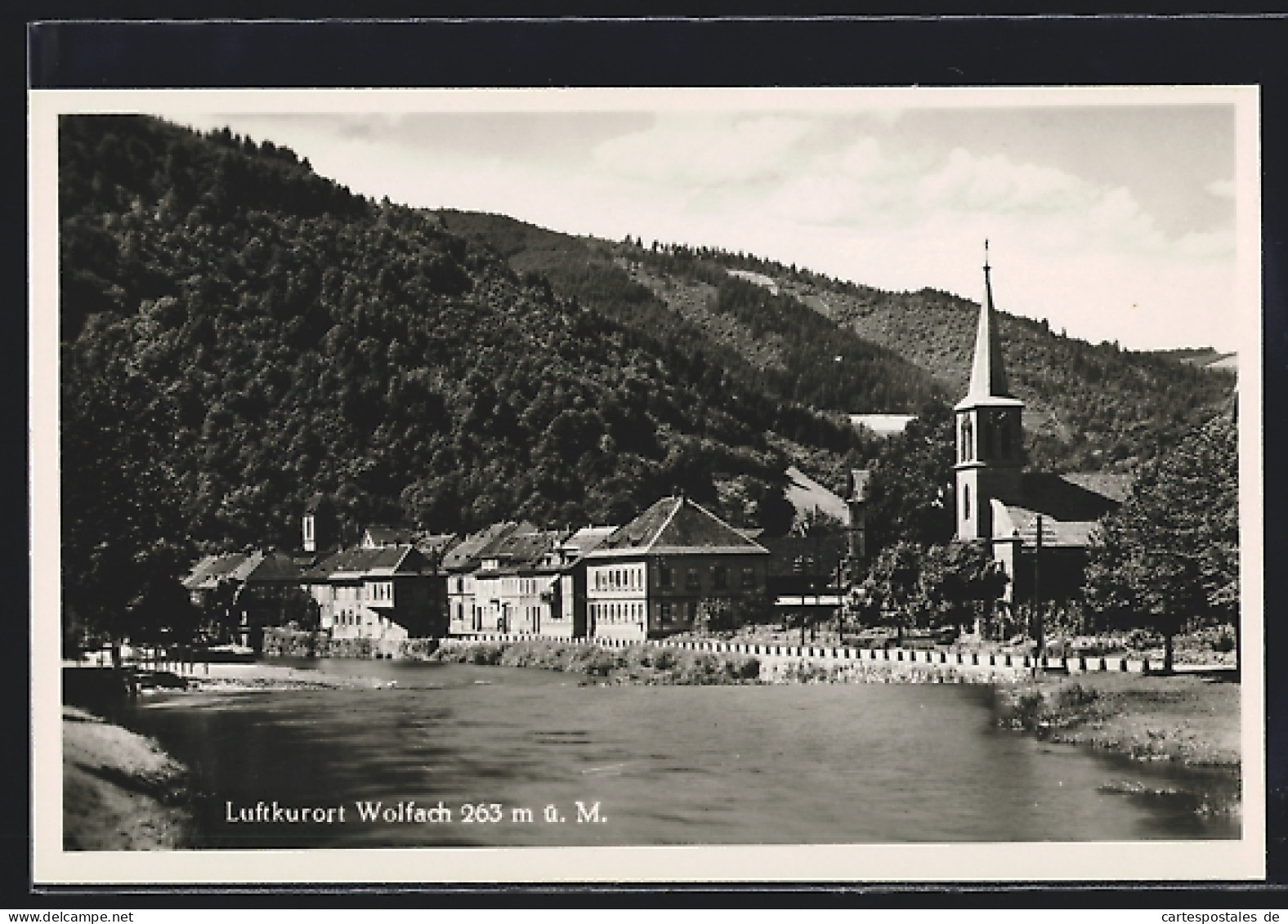AK Wolfach / Schwarzwald, Blick über Den Fluss Zur Kirche  - Wolfach