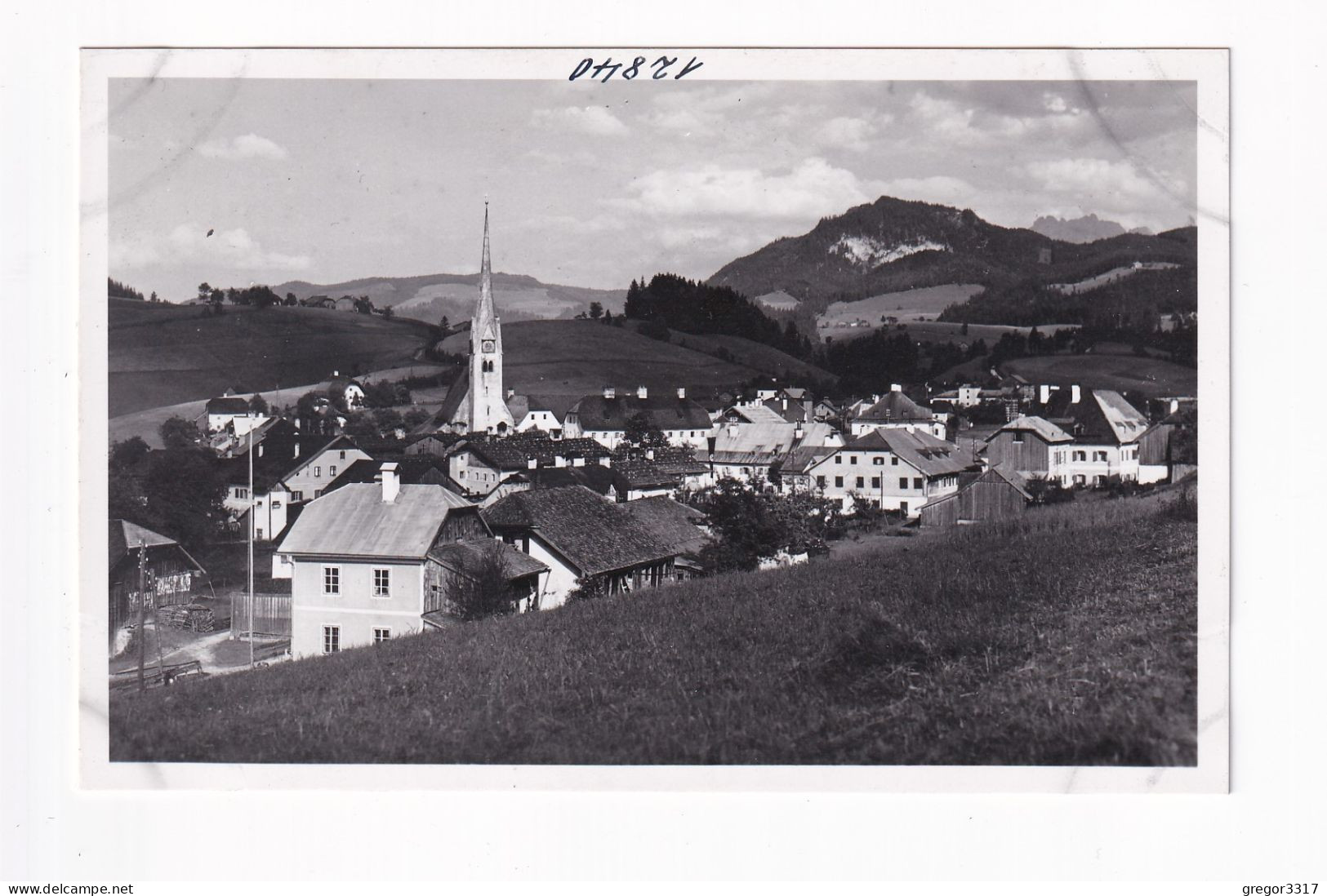 E5681) ABTENAU S/W FOTO AK - Rechts Schwach Sichtbar DACHSTEINGRUPPE - Bischolfsmütze  - HÄUSEWR ALT ! - Abtenau