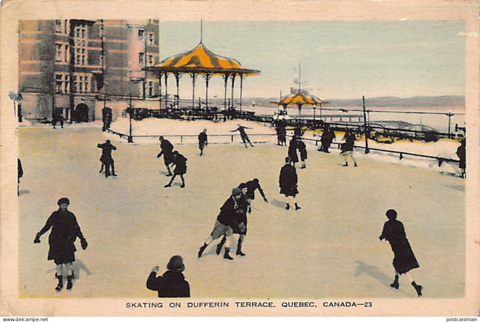 Canada - QUÉBEC - Skating On Dufferin Terrace - Ed. P. E. Co.  - Québec - Château Frontenac