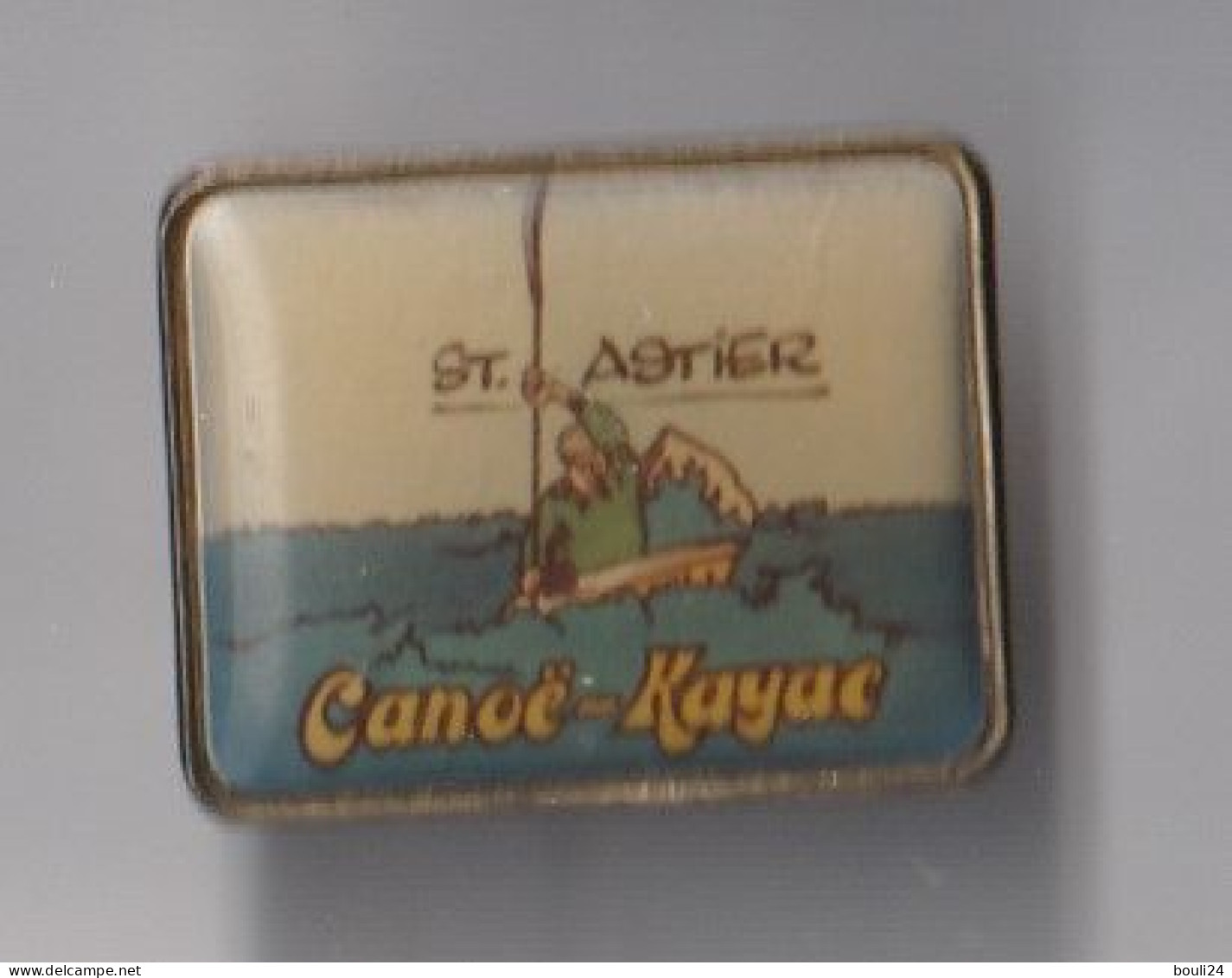 PIN'S   THEME CANOE KAYAC CLUB DE SAINT ASTIER  EN DORDOGNE - Canoa