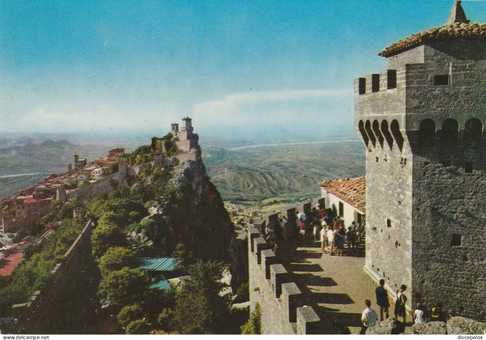 U5797 Repubblica Di San Marino - Panorama Con Una Torre / Viaggiata 1969 - San Marino