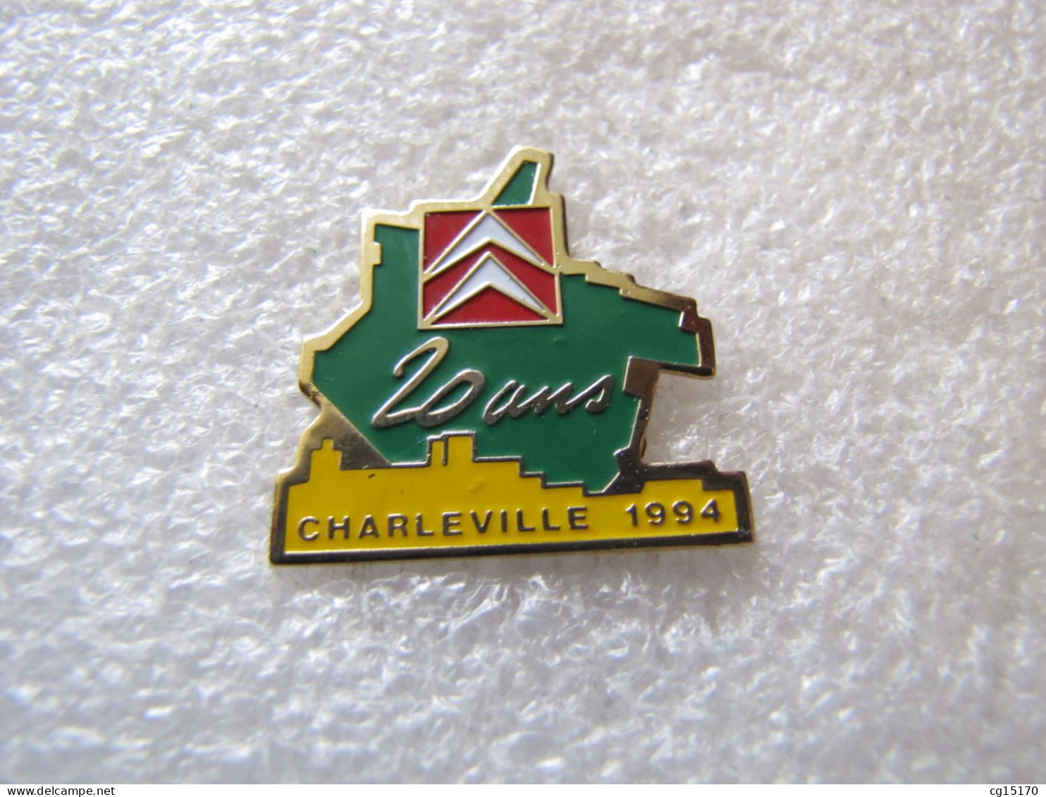 PIN'S    CITROËN  CHARLEVILLE 20 ANS - Citroën