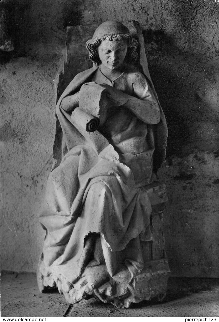 86 - Charroux - Ancienne Abbaye - Salle Du XVe Siècle - Statue De Prophète - Charroux