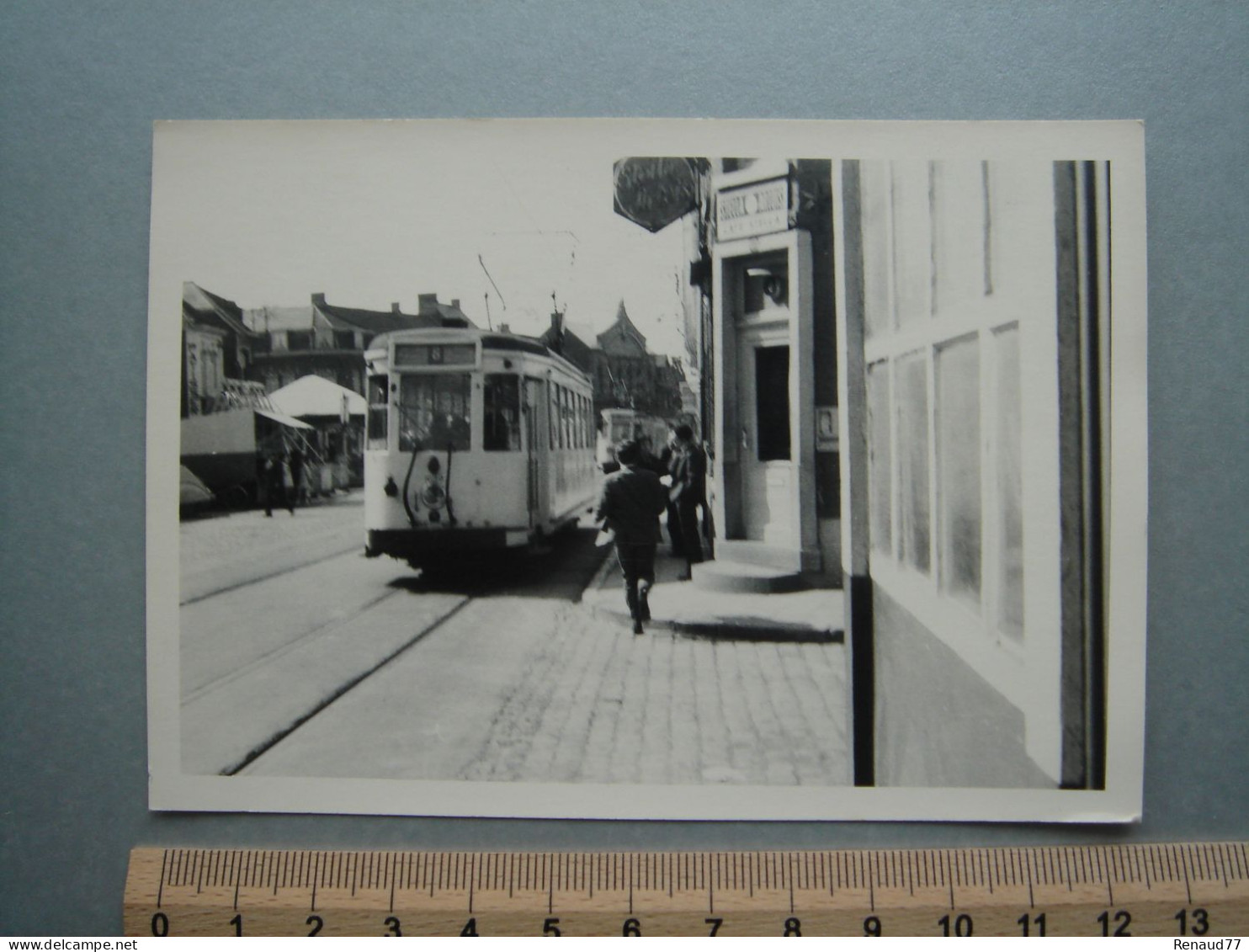 Photo - Dour - Place Verte - Tram - Tramway - Ligne 8 - Dour