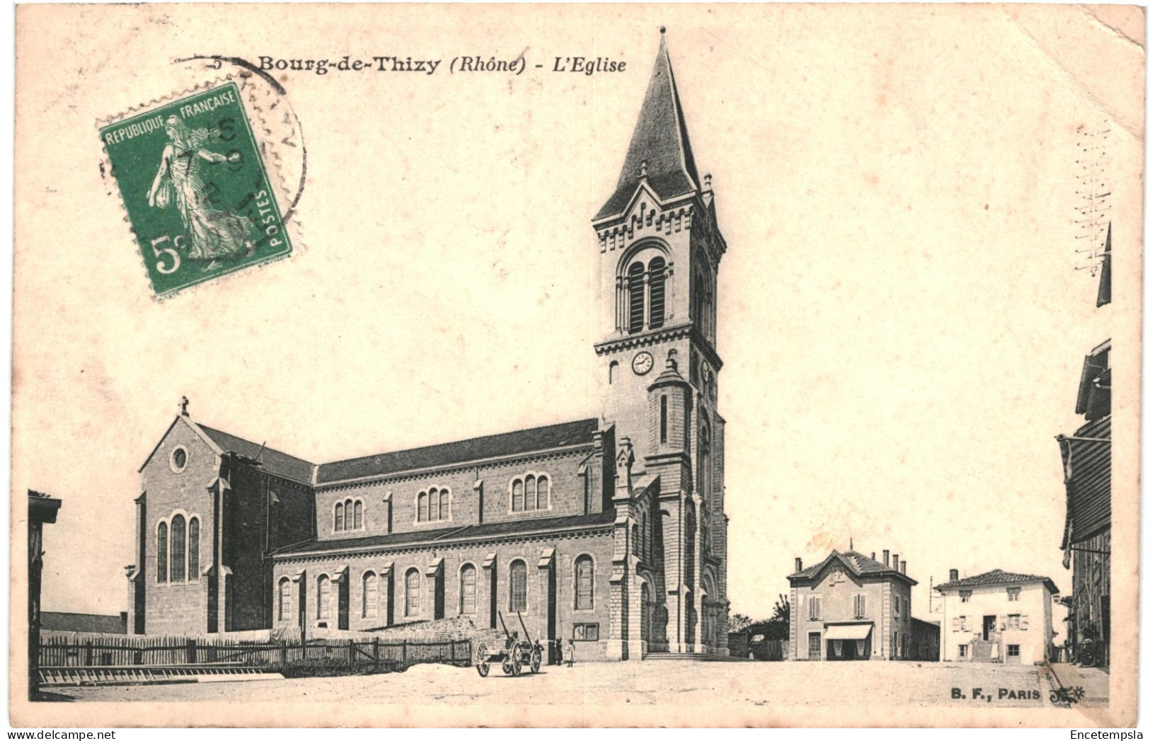 CPA Carte Postale France Bourg De Thizy L'église VM78627 - Thizy