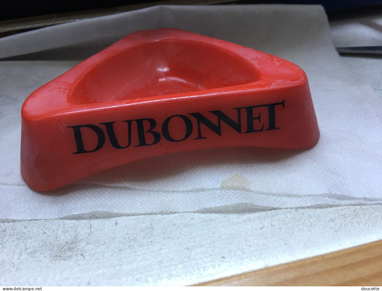 Cendrier  DUBONNET (bistrot ) - Ashtrays